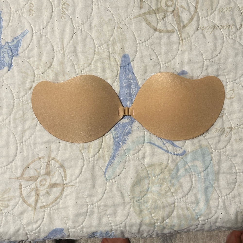 NEW Forever 21 Adhesive Strapless Bra - Tan